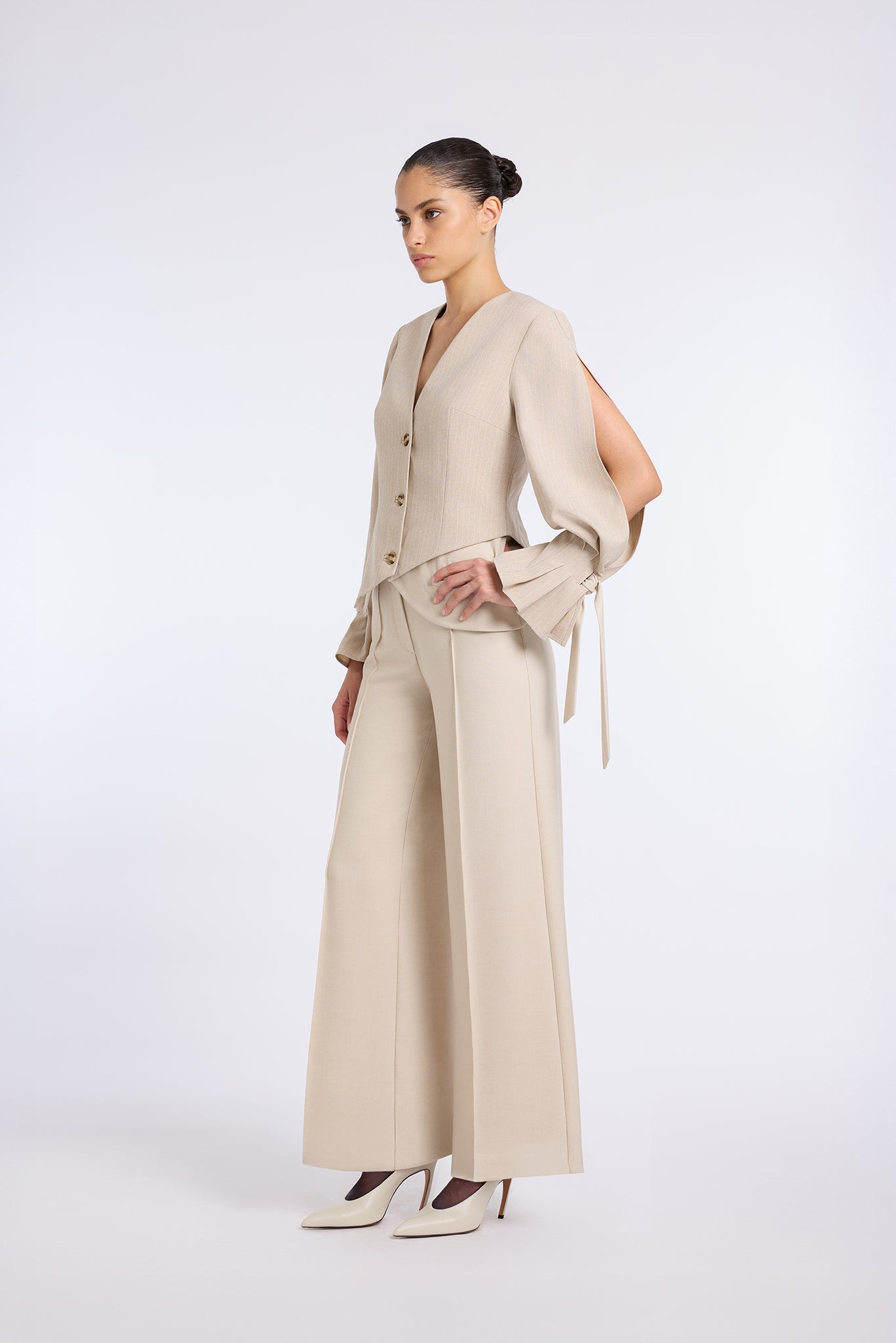 ÇİFT KEMERLİ GENİŞ PAÇA PANTOLON