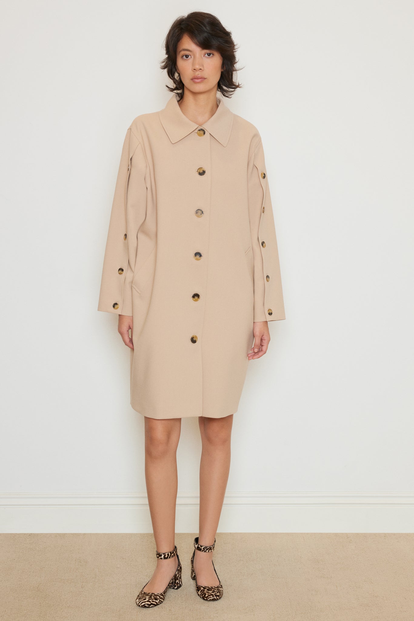 Button Sleeved Trenchcoat