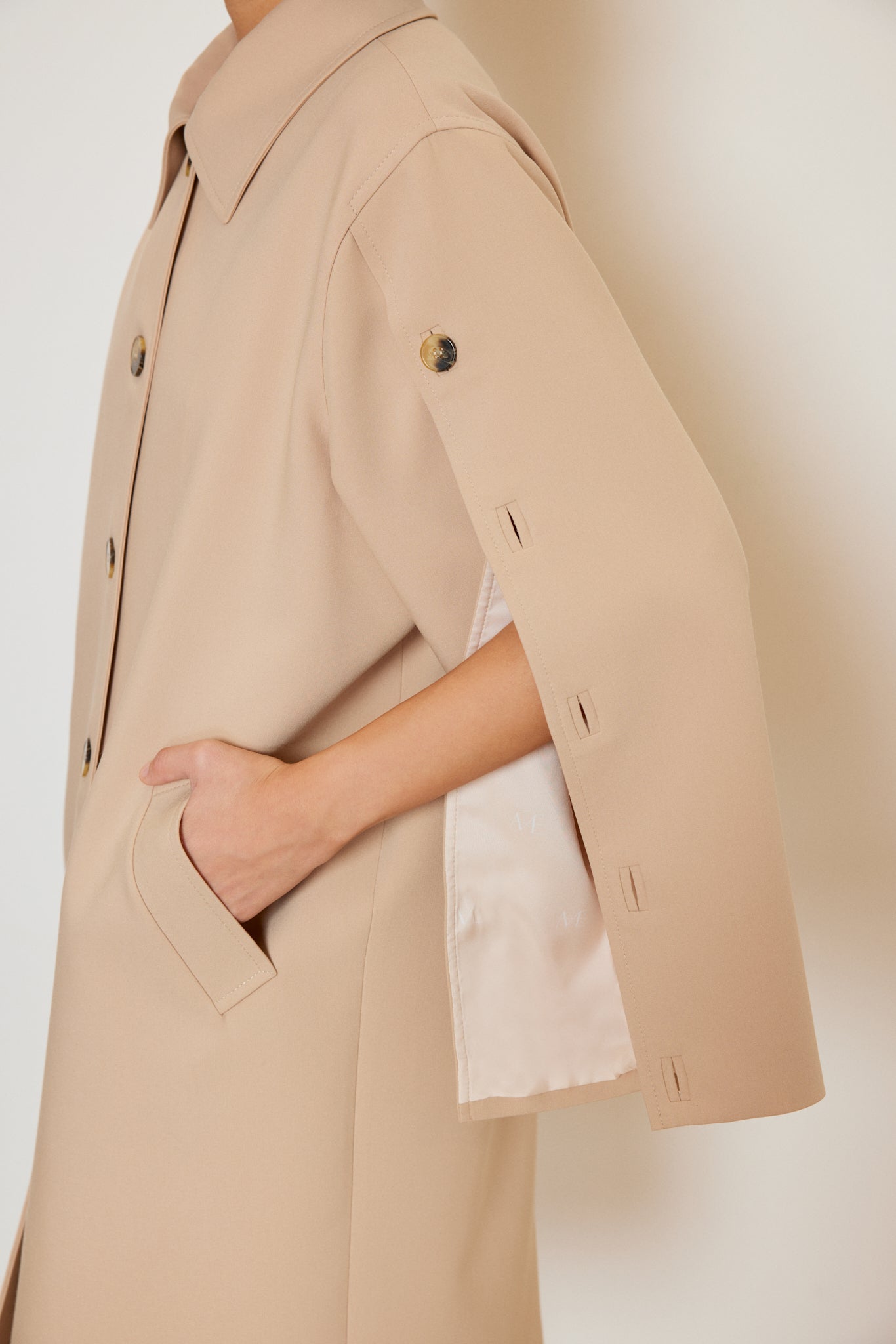 Button Sleeved Trenchcoat