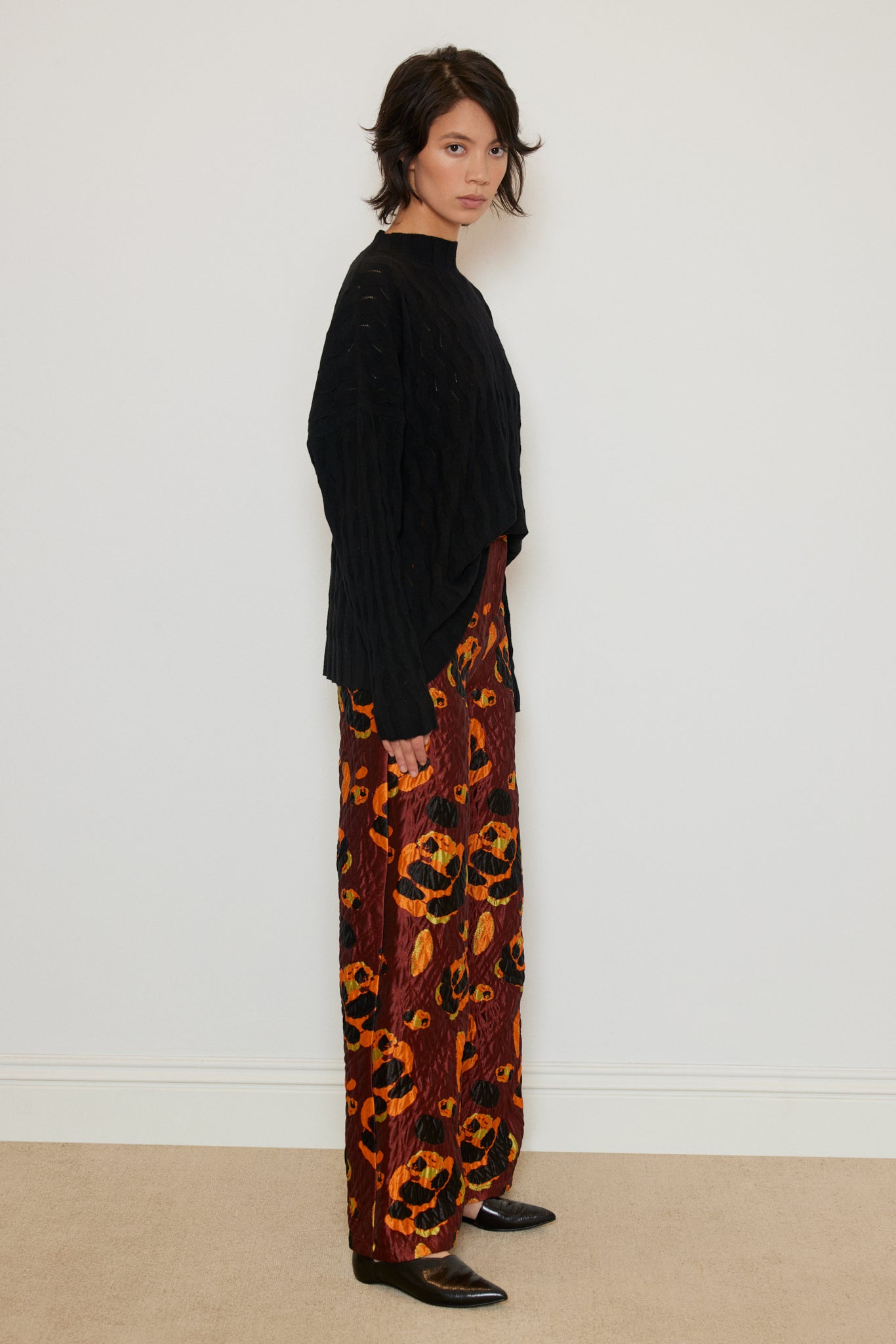 Rose Printed Brocade Pants